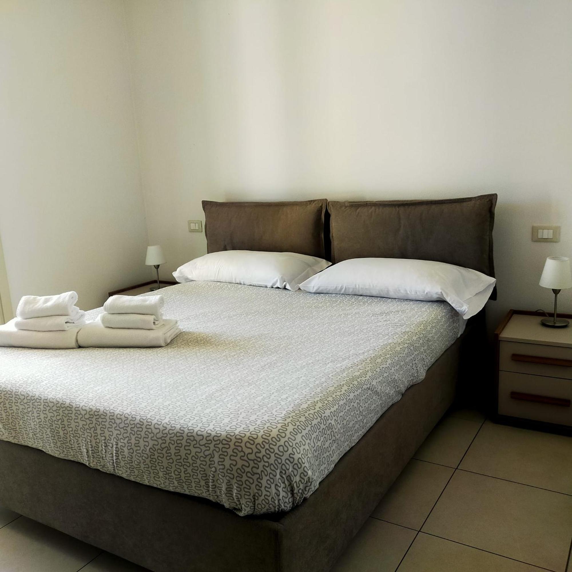 Residence Fiore Rosso Сірміоне Номер фото