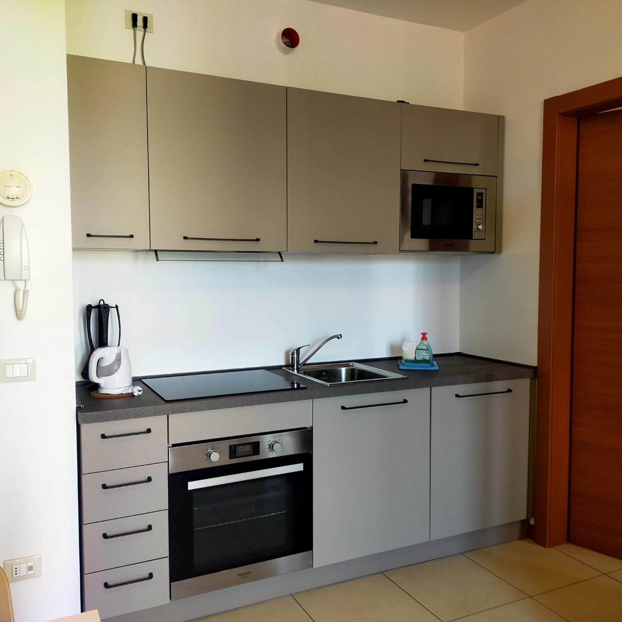Residence Fiore Rosso Сірміоне Номер фото
